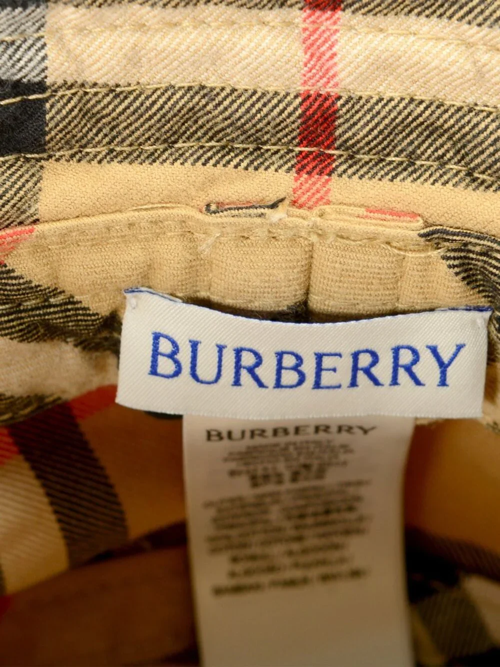 Burberry "Classic Bucket" Archive Beige Check Print Bucket Hat Size L - Picture 5 of 6